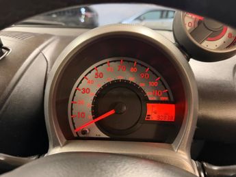 Toyota AYGO 1.0 VVT-i Move Euro 5 5dr