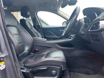 Jaguar F-PACE 2.0 D180 Prestige Auto AWD Euro 6 (s/s) 5dr