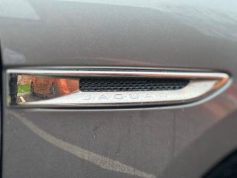 Jaguar F-PACE 2.0 D180 Prestige Auto AWD Euro 6 (s/s) 5dr