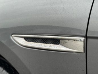 Jaguar F-PACE 2.0 D180 Prestige Auto AWD Euro 6 (s/s) 5dr