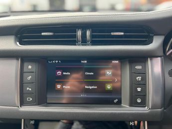 Jaguar XF 2.0d R-Sport Auto Euro 6 (s/s) 4dr