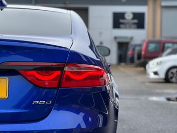 Jaguar XF 2.0d R-Sport Auto Euro 6 (s/s) 4dr