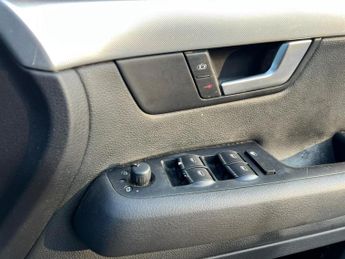 Audi A4 Avant 2.7 TDI S line Multitronic 5dr