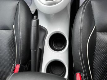 Nissan Juke 1.6 Tekna XTRON Euro 5 5dr