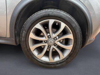 Nissan Juke 1.6 Tekna XTRON Euro 5 5dr