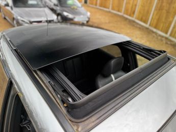 Nissan Juke 1.6 Tekna XTRON Euro 5 5dr