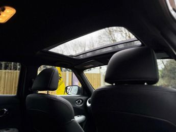 Nissan Juke 1.6 Tekna XTRON Euro 5 5dr