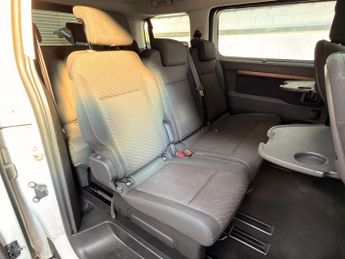 Toyota PROACE Verso 2.0D Family Medium MPV Auto MWB Euro 6 (s/s) 5dr (8 Seat)