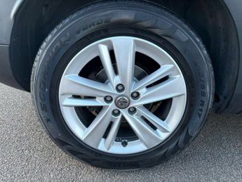 Vauxhall Grandland X 1.6 Turbo D BlueInjection SE Auto Euro 6 (s/s) 5dr
