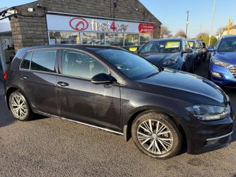 Volkswagen Golf TDi 1.6 TDI SE Nav Euro 6 (s/s) 5dr