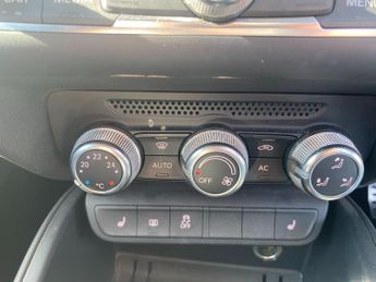 Audi A1 1.4 TFSI Sport Hatchback 3dr Petrol S Tronic Euro 5 (s/s) (122 p