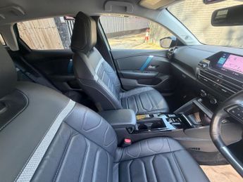 Citroen e-C4 50kWh Shine Plus Auto 5dr