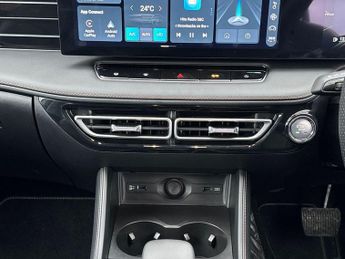 MG MG HS 1.5 T-GDI 24.7kWh Trophy Auto Euro 6 (s/s) 5dr