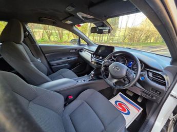 Toyota C-HR 1.8 VVT-h Icon CVT Euro 6 (s/s) 5dr