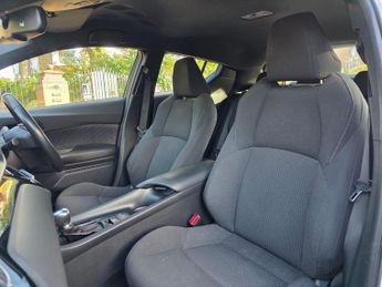 Toyota C-HR 1.8 VVT-h Icon CVT Euro 6 (s/s) 5dr