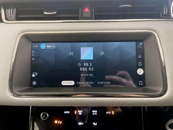 Land Rover Range Rover Evoque 2.0 P200 MHEV R-Dynamic S SUV 5dr Petrol Auto 4WD Euro 6 (s/s) (