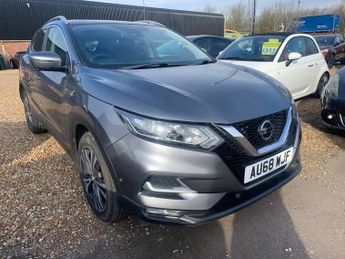 Nissan Qashqai 1.3 DIG-T N-Connecta Euro 6 (s/s) 5dr