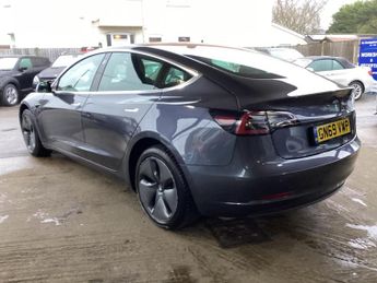 Tesla Model 3 Standard Range Plus Auto RWD 4dr