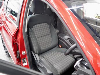 MG MG ZS 44.5kWh Excite Auto 5dr