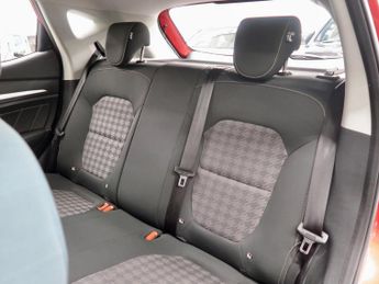 MG MG ZS 44.5kWh Excite Auto 5dr