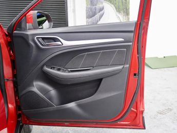 MG MG ZS 44.5kWh Excite Auto 5dr