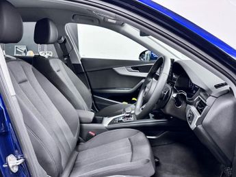 Audi A4 2.0 TFSI 35 Technik Saloon 4dr Petrol S Tronic Euro 6 (s/s) (150