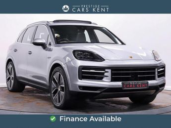 Porsche Cayenne 3.0 V6 E-Hybrid 25.9kWh SUV 5dr Petrol Plug-in Hybrid TiptronicS