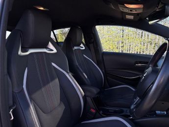 Toyota Corolla 1.8 VVT-h GPF GR SPORT Hatchback 5dr Petrol Hybrid CVT Euro 6 (s