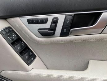 Mercedes-Benz C Class 2.1 C220 CDI BlueEfficiency Sport G-Tronic+ Euro 5 (s/s) 4dr