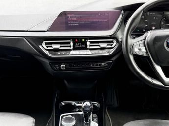 BMW 2 Series Gran Coupe 1.5 218i Sport DCT Euro 6 (s/s) 4dr