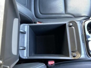 Hyundai Tucson ULTIMATE T-GDI HEV AUTO