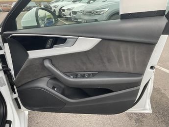 Audi A4 S LINE 45 TFSI QUATTRO S-A