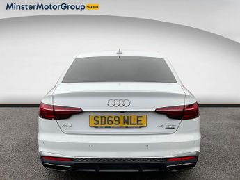 Audi A4 S LINE 45 TFSI QUATTRO S-A