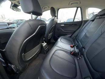 BMW X1 XDRIVE25E XLINE AUTO