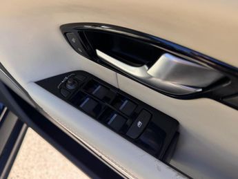 Land Rover Range Rover Evoque 2.0 TD4 HSE Dynamic Auto 4WD Euro 6 (s/s) 5dr