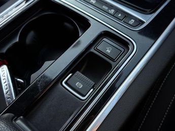 Jaguar XE 2.0d R-Sport Auto Euro 6 (s/s) 4dr