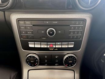 Mercedes-Benz SLC 1.6 SLC180 AMG Line Convertible 2dr Petrol Manual Euro 6 (s/s) (