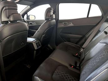 Kia Sportage 1.6 T-GDi 13.8kWh GT-Line SUV 5dr Petrol Plug-in Hybrid Auto AWD