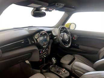 MINI Electric Hatch Cooper SE 32.6kWh Level 2 Hatchback 3dr Electric Auto (184 ps)