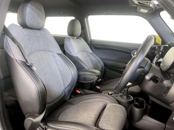 MINI Electric Hatch Cooper SE 32.6kWh Level 2 Hatchback 3dr Electric Auto (184 ps)