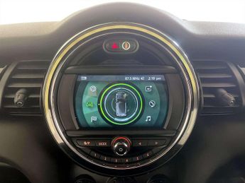 MINI Electric Hatch Cooper SE 32.6kWh Level 2 Hatchback 3dr Electric Auto (184 ps)