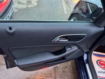 Mercedes-Benz A Class 1.6 A180 AMG Line 7G-DCT Euro 6 (s/s) 5dr