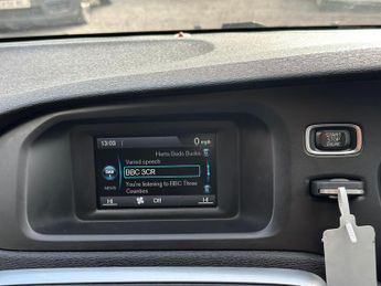 Volvo V40 1.5 T2 Momentum Auto Euro 6 (s/s) 5dr