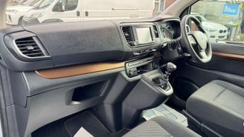 Toyota PROACE Verso 2.0D Family Compact MPV SWB Euro 6 (s/s) 5dr (8 Seat)