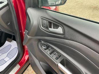 Ford Kuga 2.0 TDCi EcoBlue Titanium Edition Powershift Euro 6 5dr