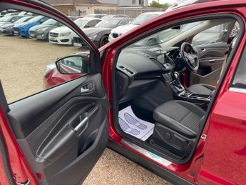 Ford Kuga 2.0 TDCi EcoBlue Titanium Edition Powershift Euro 6 5dr