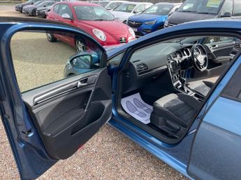 Volkswagen Golf 2.0 TDI BlueMotion Tech GT DSG Euro 5 (s/s) 5dr