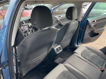Volkswagen Golf 2.0 TDI BlueMotion Tech GT DSG Euro 5 (s/s) 5dr