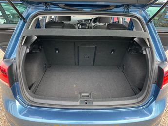 Volkswagen Golf 2.0 TDI BlueMotion Tech GT DSG Euro 5 (s/s) 5dr