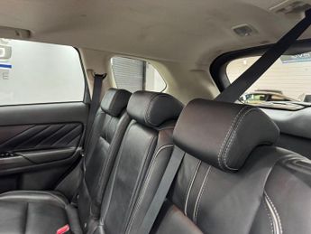 Mitsubishi Outlander 2.0h 12kWh GX4h CVT 4WD Euro 6 (s/s) 5dr